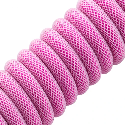 Kabel do klawiatury CableMod Classic Coiled Cable Strawberry Cream (USB-C do USB-A) 1.5m