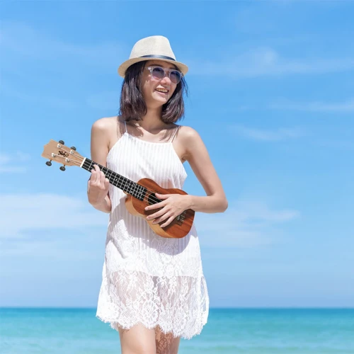 Ukulele sopranowe MOZOS Gecko + akcesoria