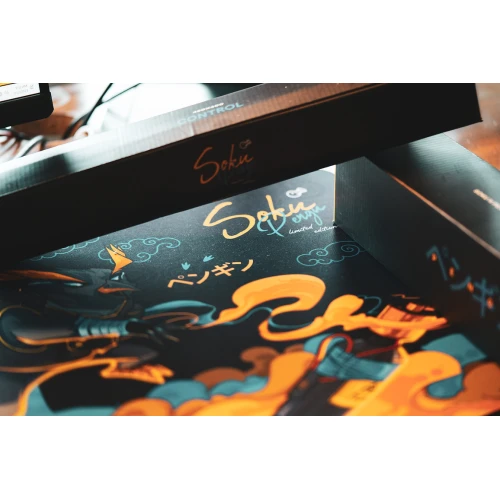 Podkładka SOKU x Pengu Limited Edition - 480x400mm
