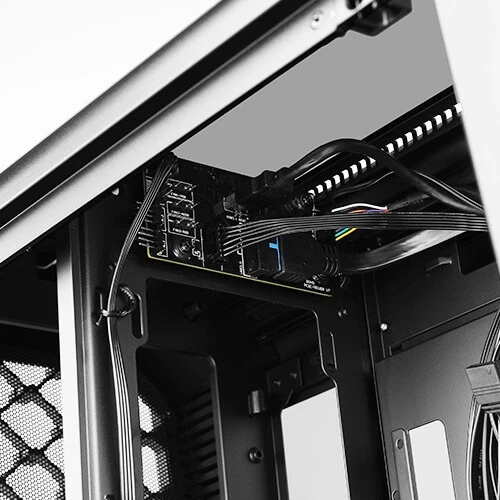 Obudowa Antec Dark Cube